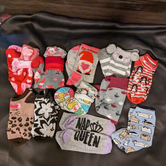 Accessories - 11 pair bundle of gently used socks for shoe size 4-10